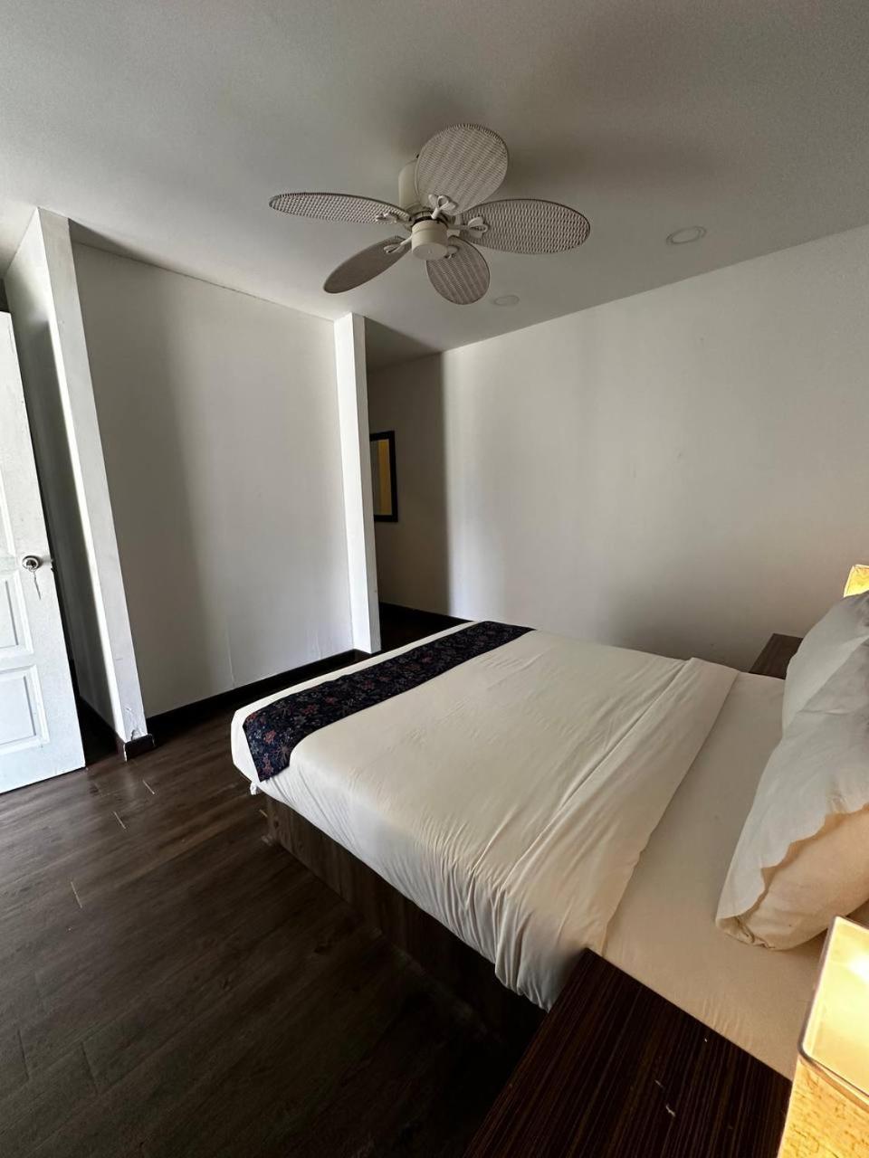 Pir - Resort Perhentian Island Kampong Pasir Hantu Εξωτερικό φωτογραφία